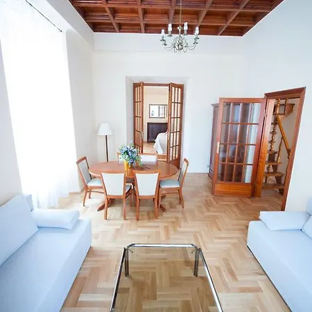 Apartments Roman Apartman Krakkó