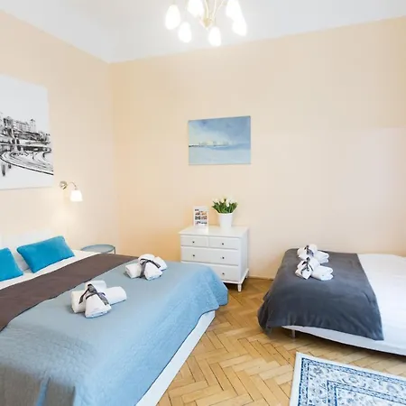 Apartment Apartments Roman