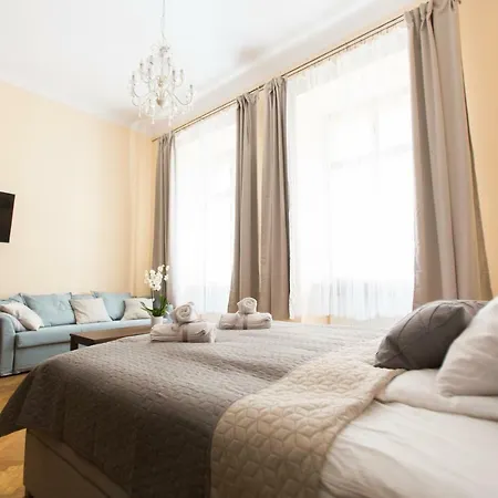 Apartments Roman