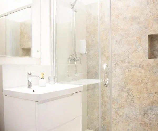 Lägenhet Apartments Roman Kraków