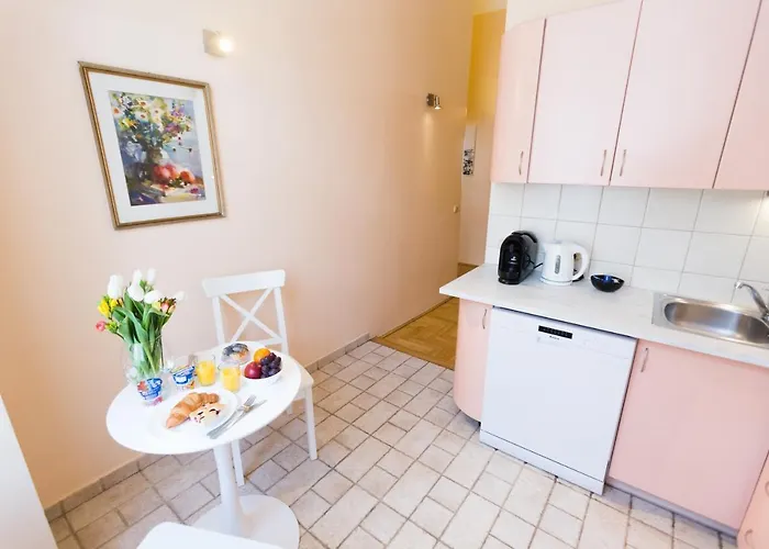 Apartments Roman Διαμέρισμα