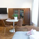 Apartments Roman *