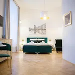 Apartments Roman *
