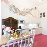 Appartement Apartments Roman *