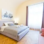 Apartments Roman Krakau